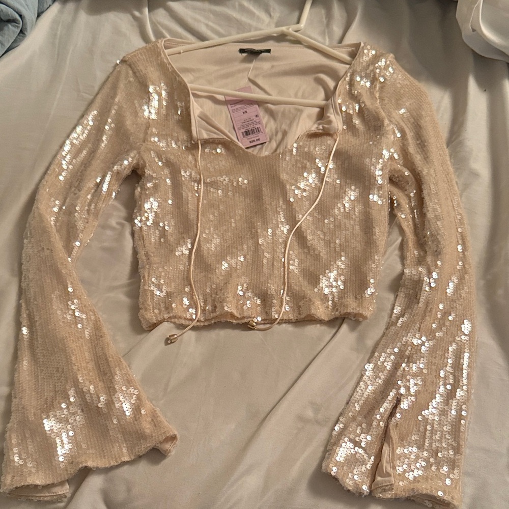 Wild Fable sequin long sleeve top. NWT SIZE XS